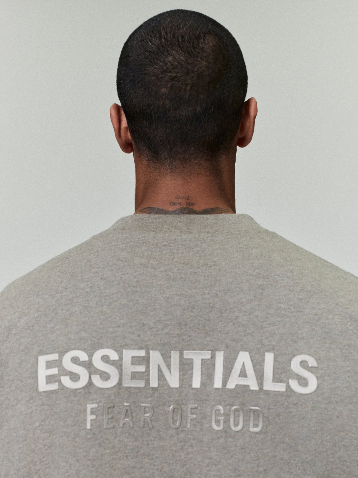 ESSENTIALS Classic Tee