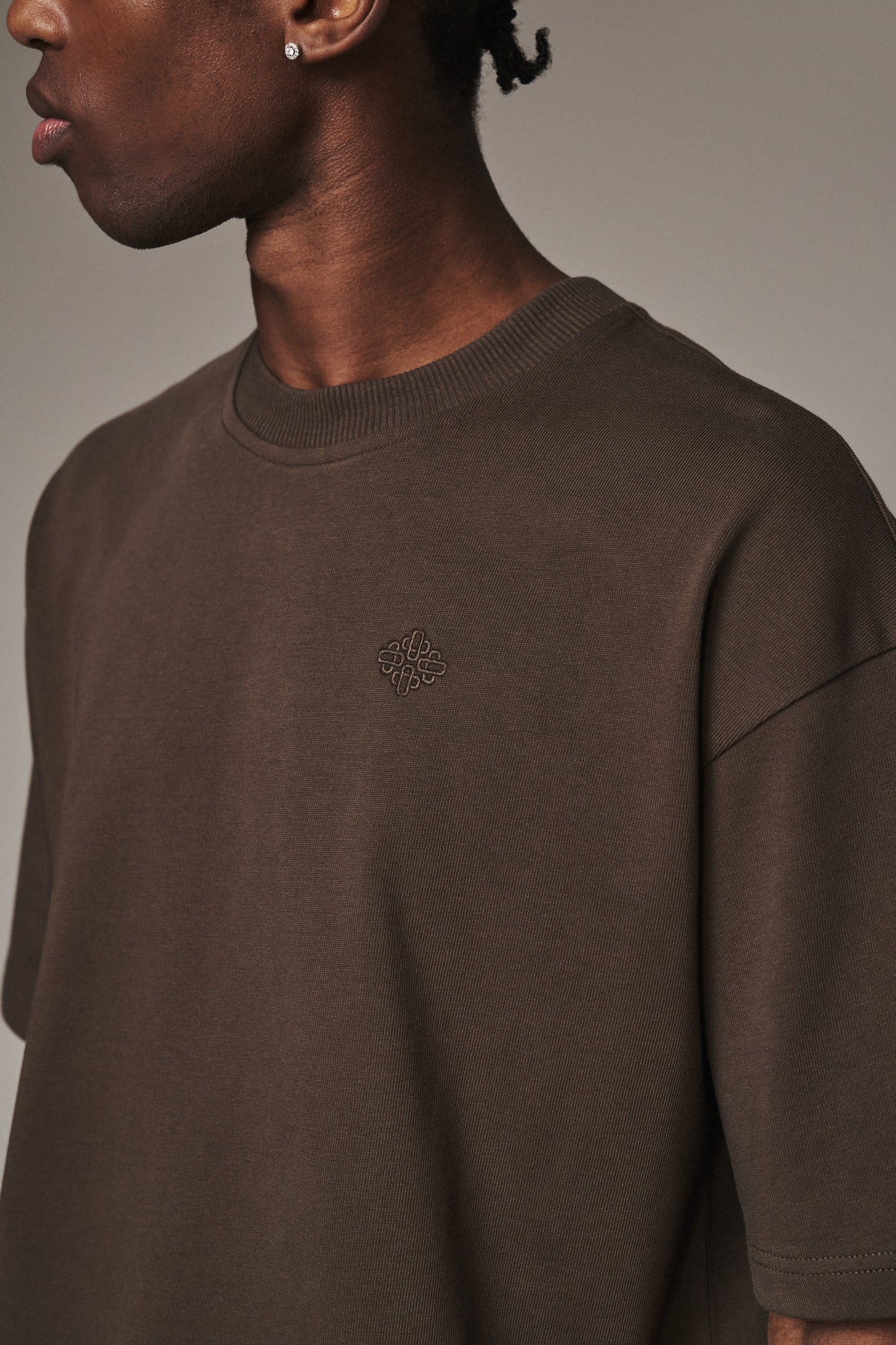 LAUNDERED CLASSICS T-SHIRT BROWN