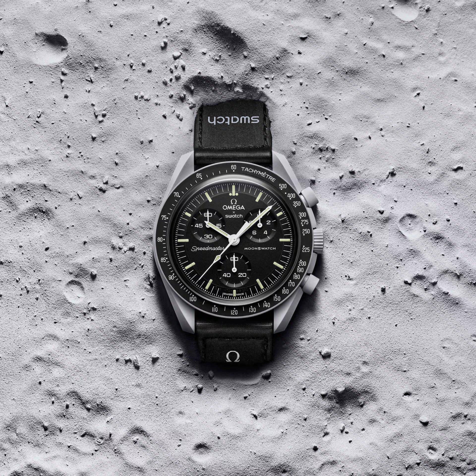 OMEGAxSWATCH オメガスウォッチMission to the Moon OMEGA X SWATCH MISSION TO THE MOON SO33M100 שעון אומגה בשיתוף