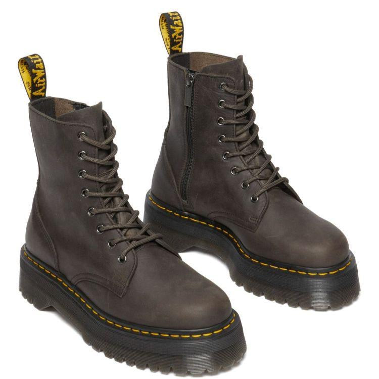 DR MARTENS