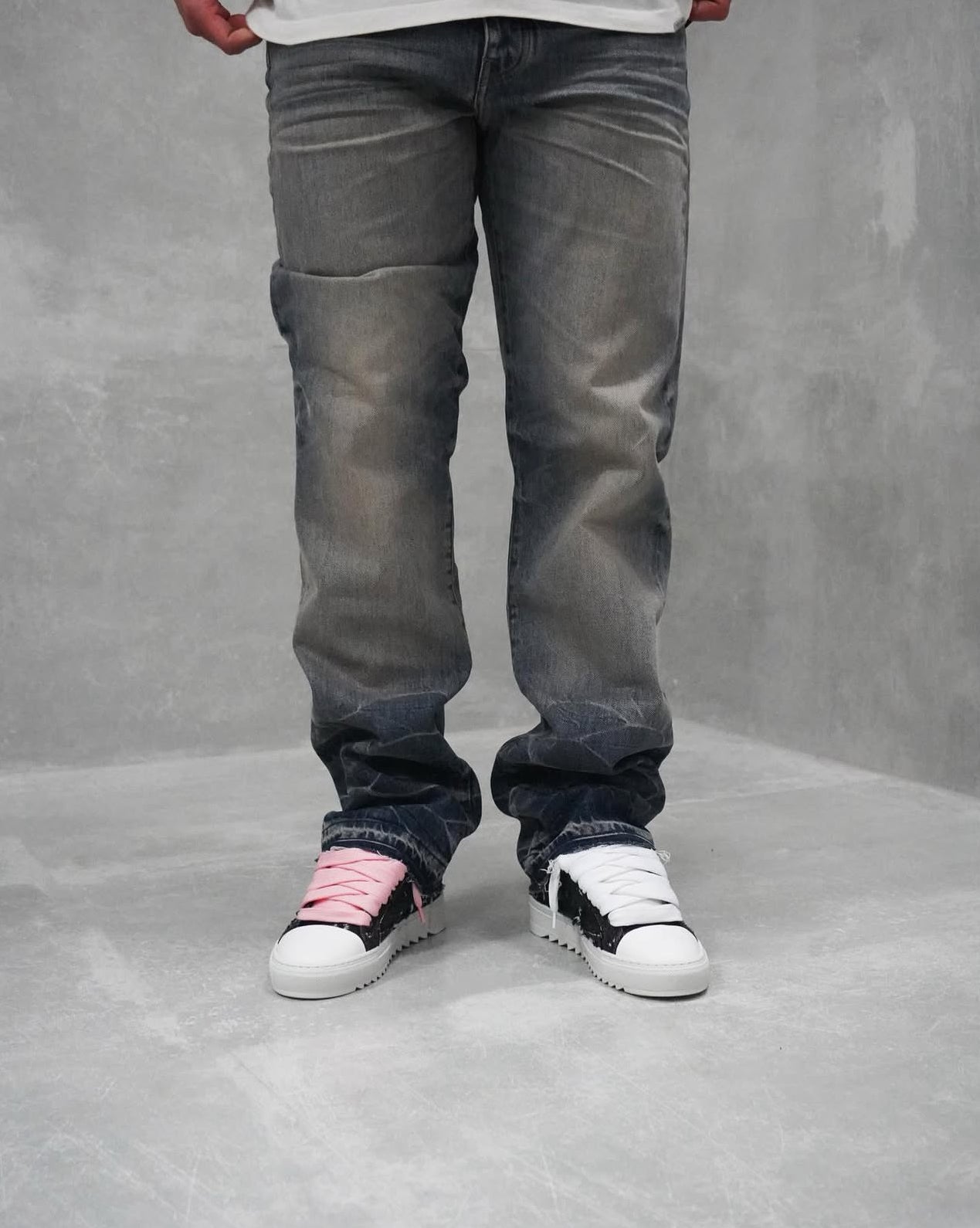 PINK DENIM