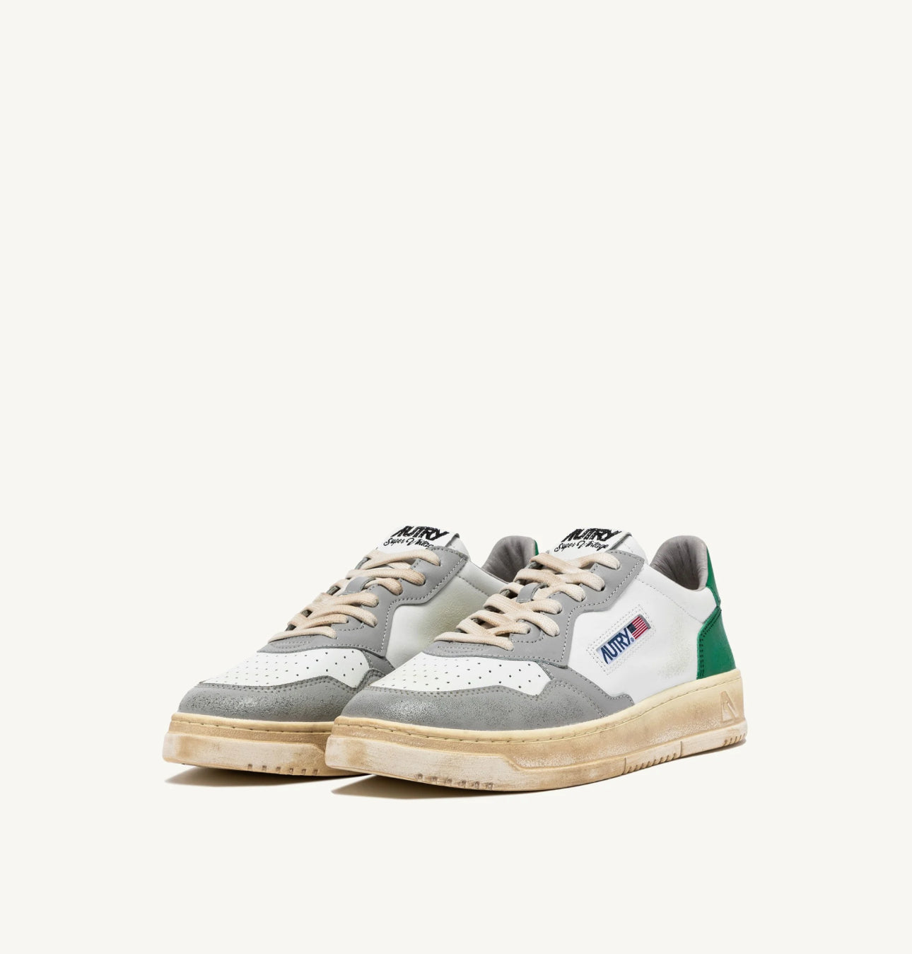 AUTRY SNEAKERS MEDALIST LOW SUPER VINTAGE SNEAKERS IN WHITE GREEN AND GRAY