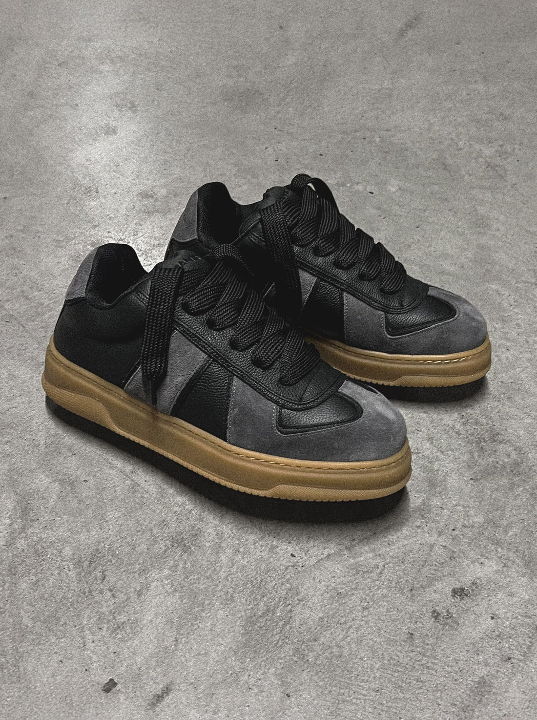 MAT - VINTAGE BLACK