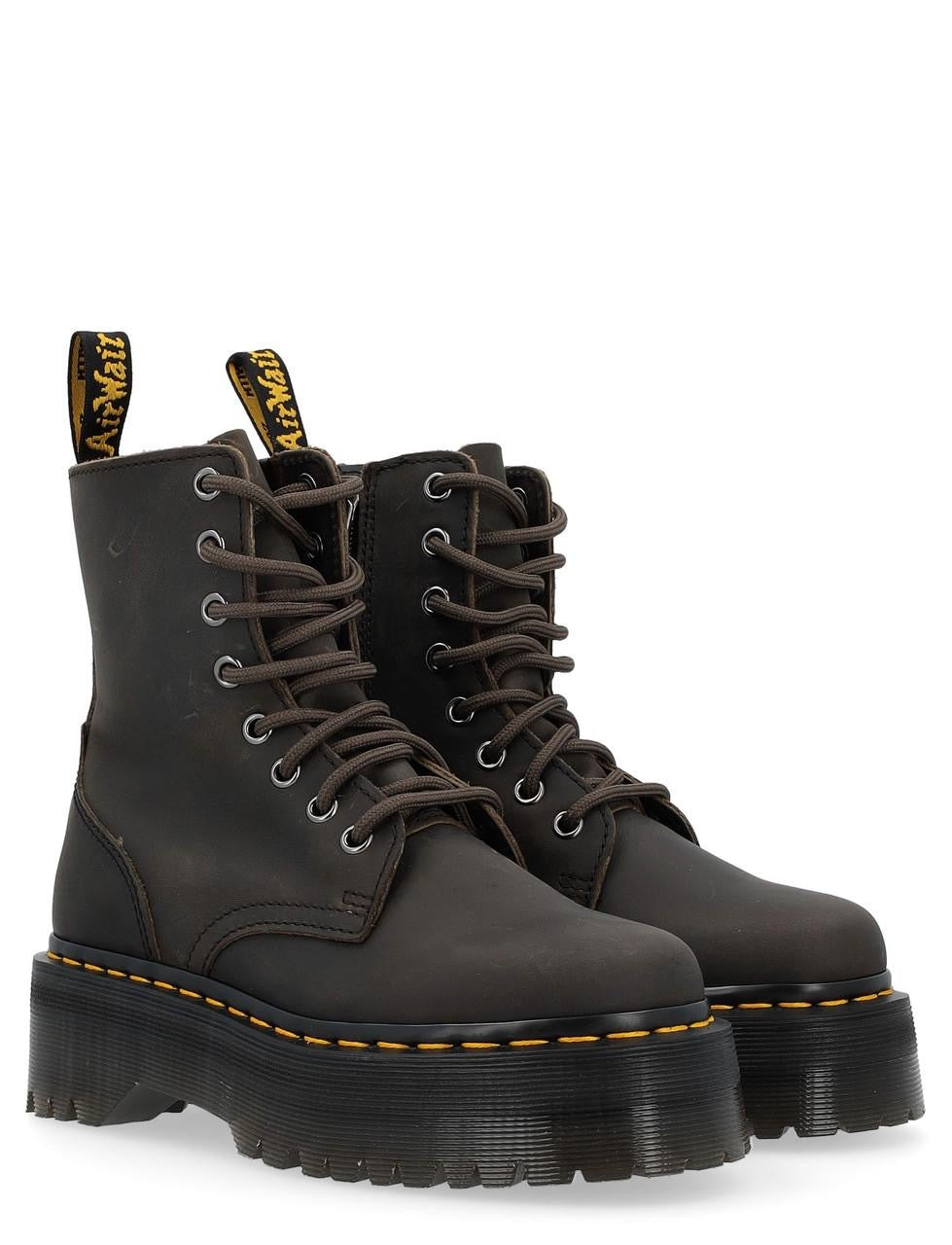 DR MARTENS