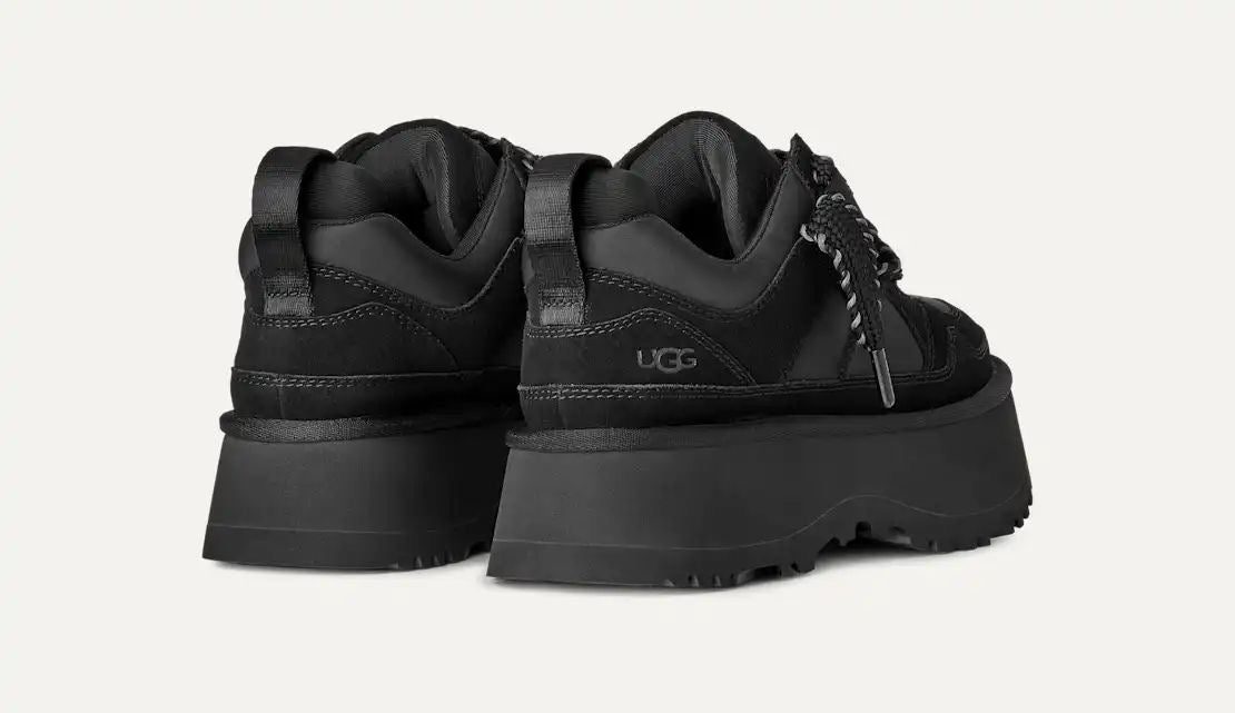 UGG Astromel Black