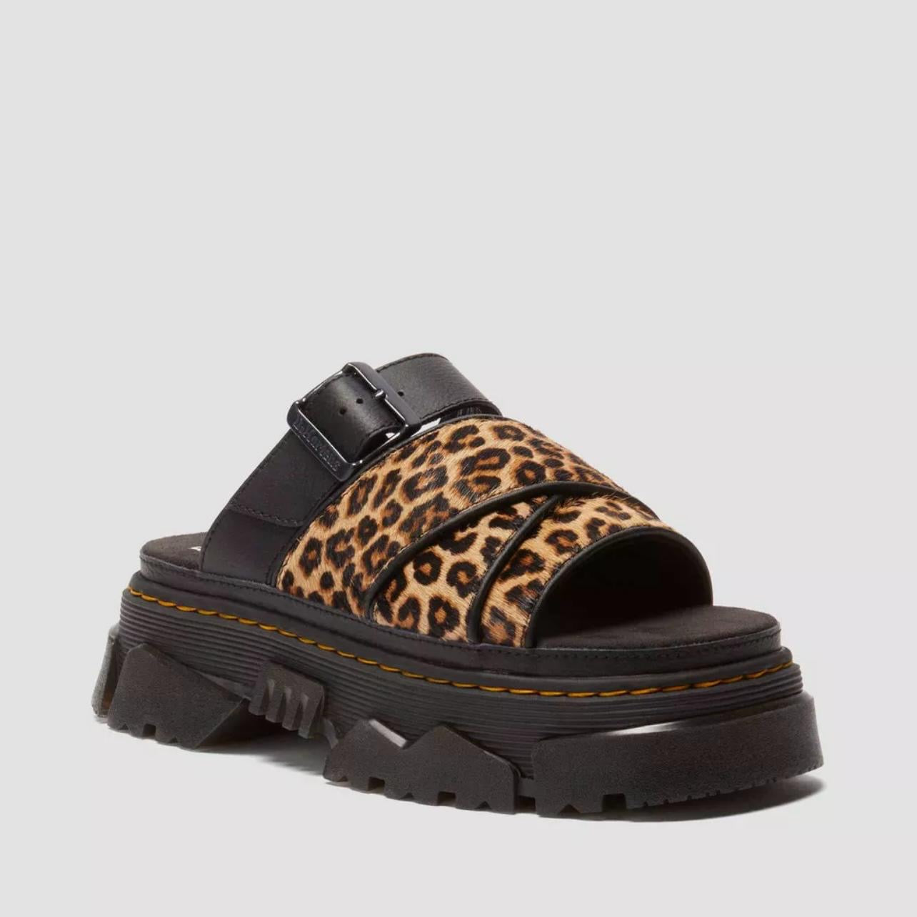 DR MARTENS