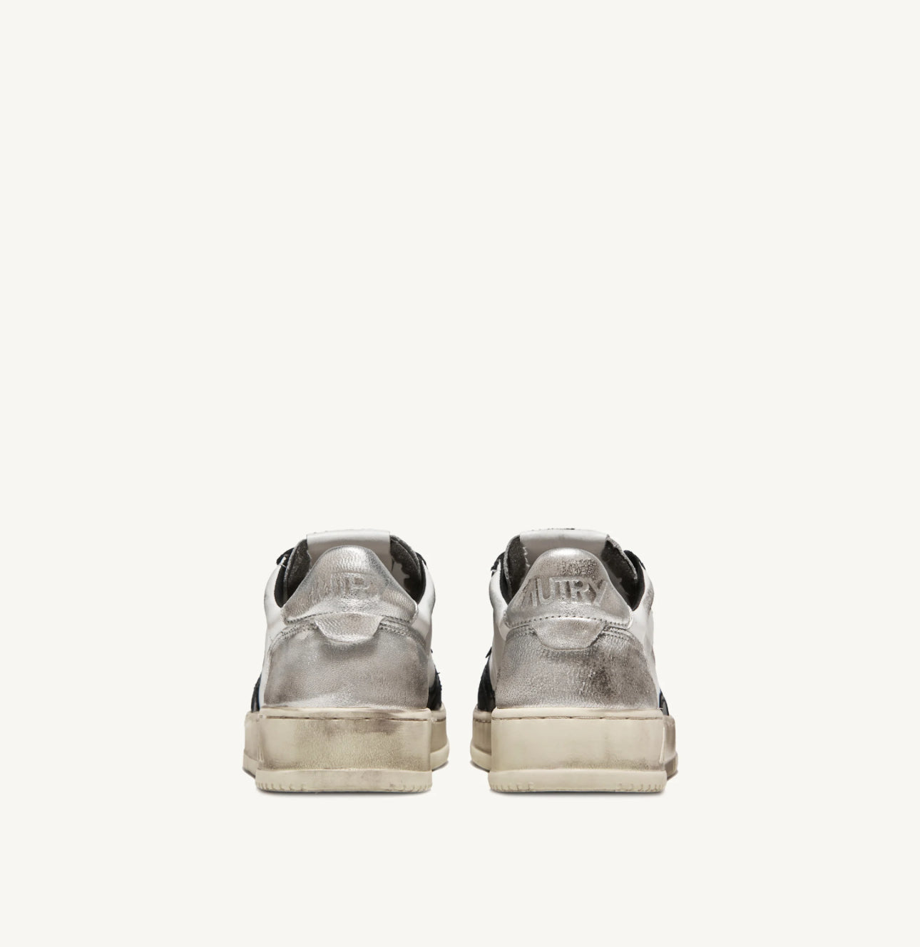 AUTRY SNEAKERS MEDALIST LOW SUPER VINTAGE SNEAKERS IN WHITE BLACK AND SILVER LEATHER