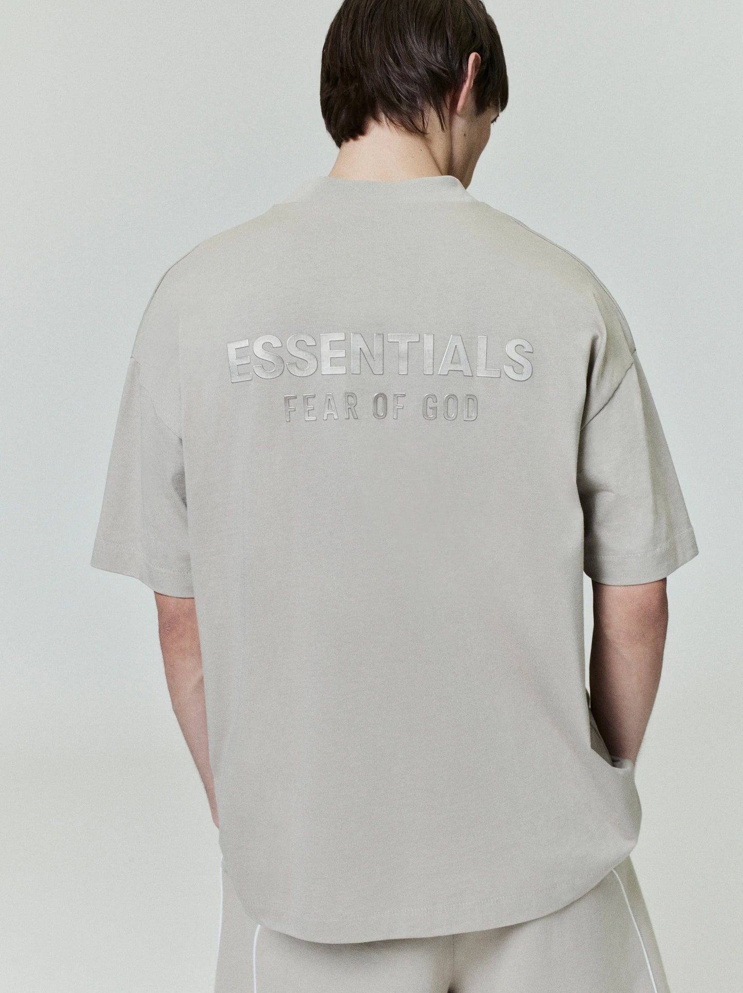 ESSENTIALS Classic Tee