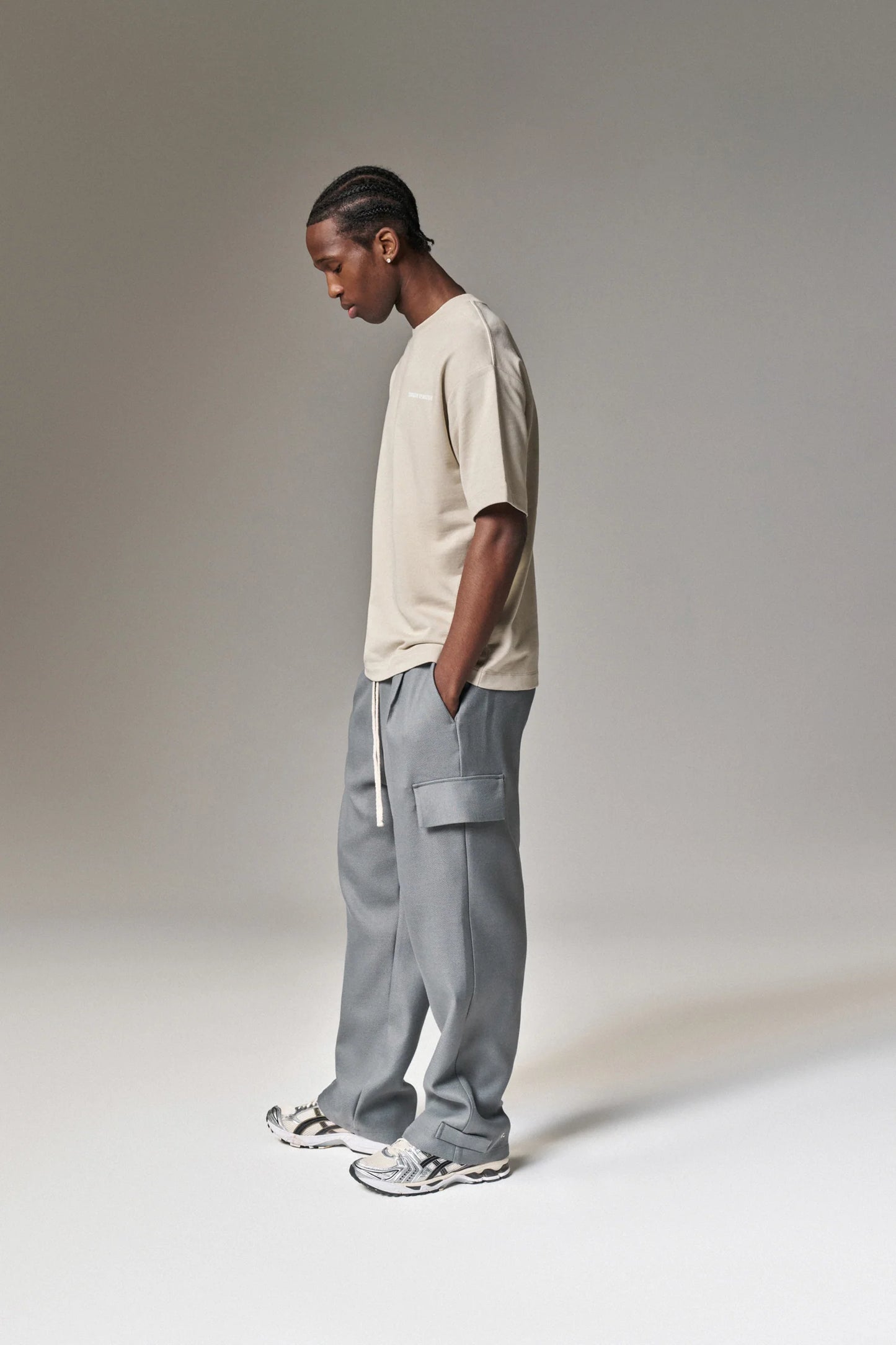 HEAVYWEIGHT COPYRIGHT T-SHIRT BEIGE