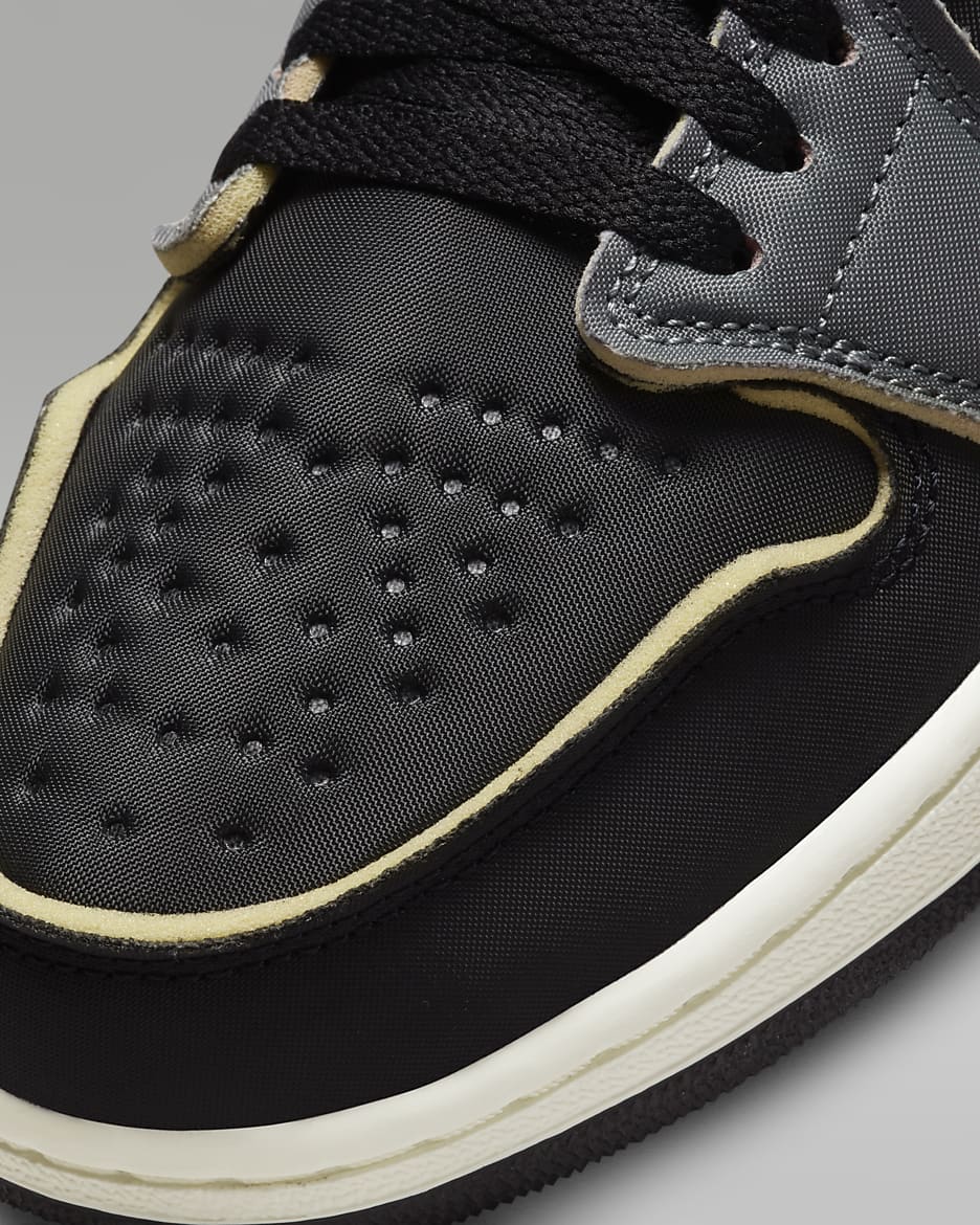 Air Jordan 1 Retro Low OG EX