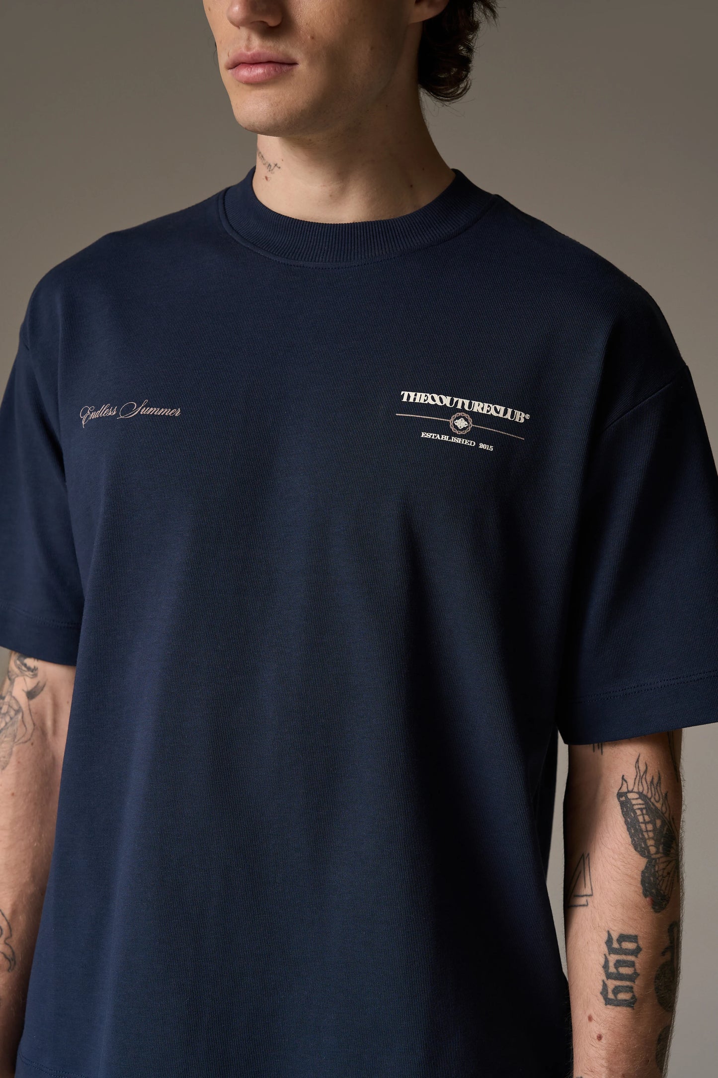 ENDLESS SUMMER GRAPHIC T-SHIRT NAVY