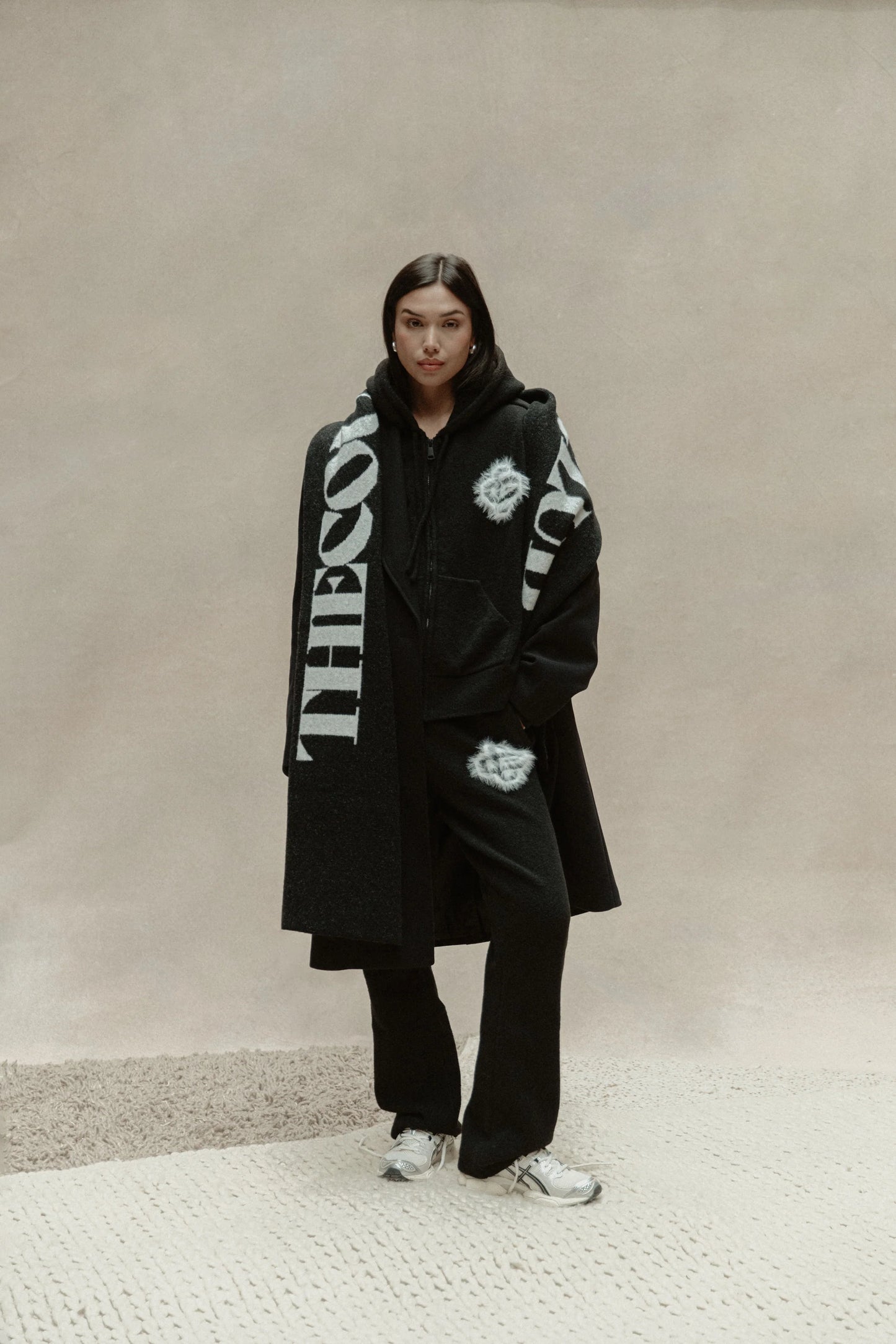 FLUFFY EMBLEM ZIP THROUGH KNITTED HOODIE