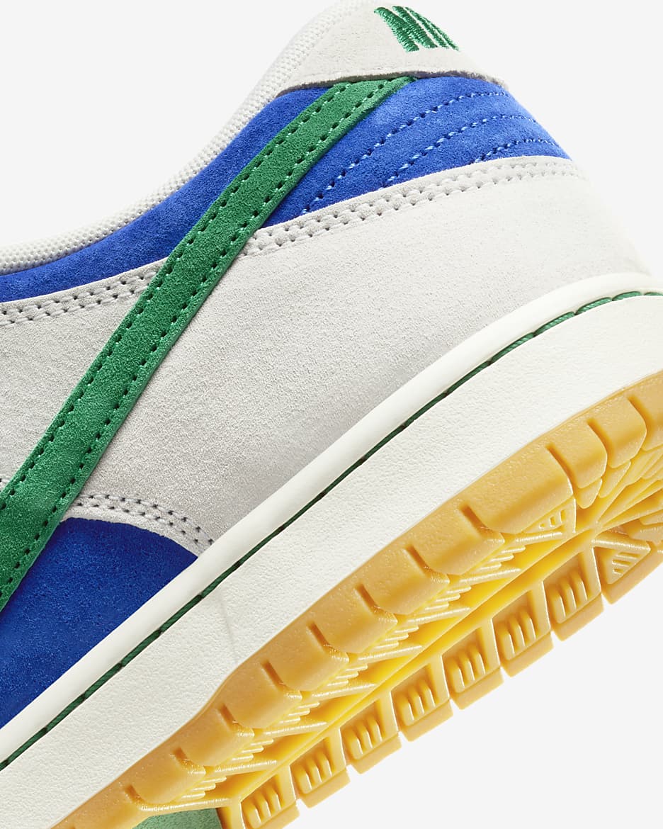 Nike SB Dunk Low Pro