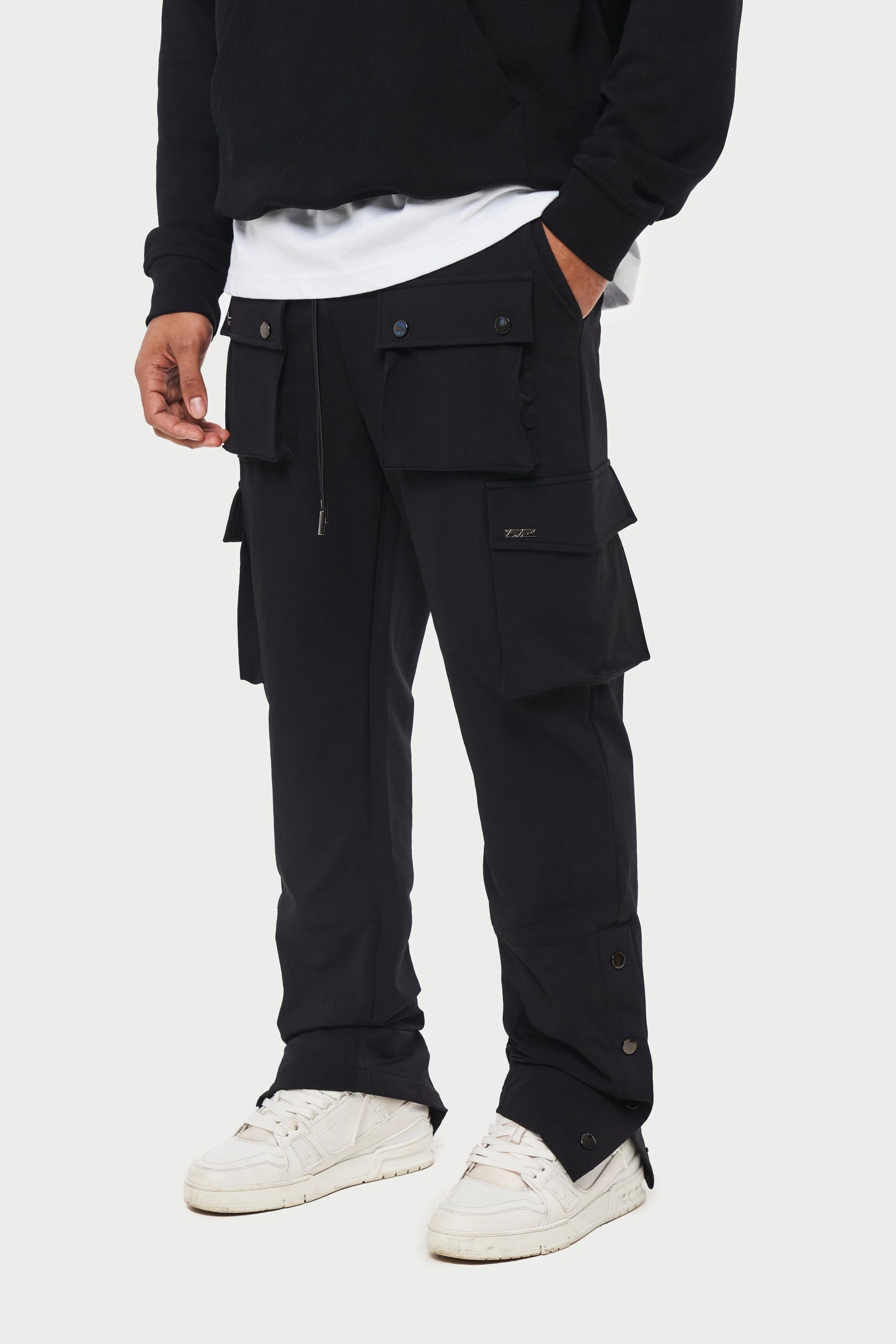 TECHNICAL STRETCH POPPER DETAIL CARGO PANTS