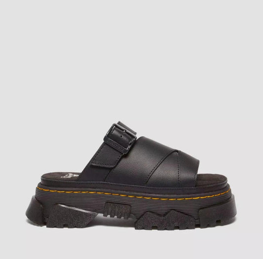 DR MARTENS