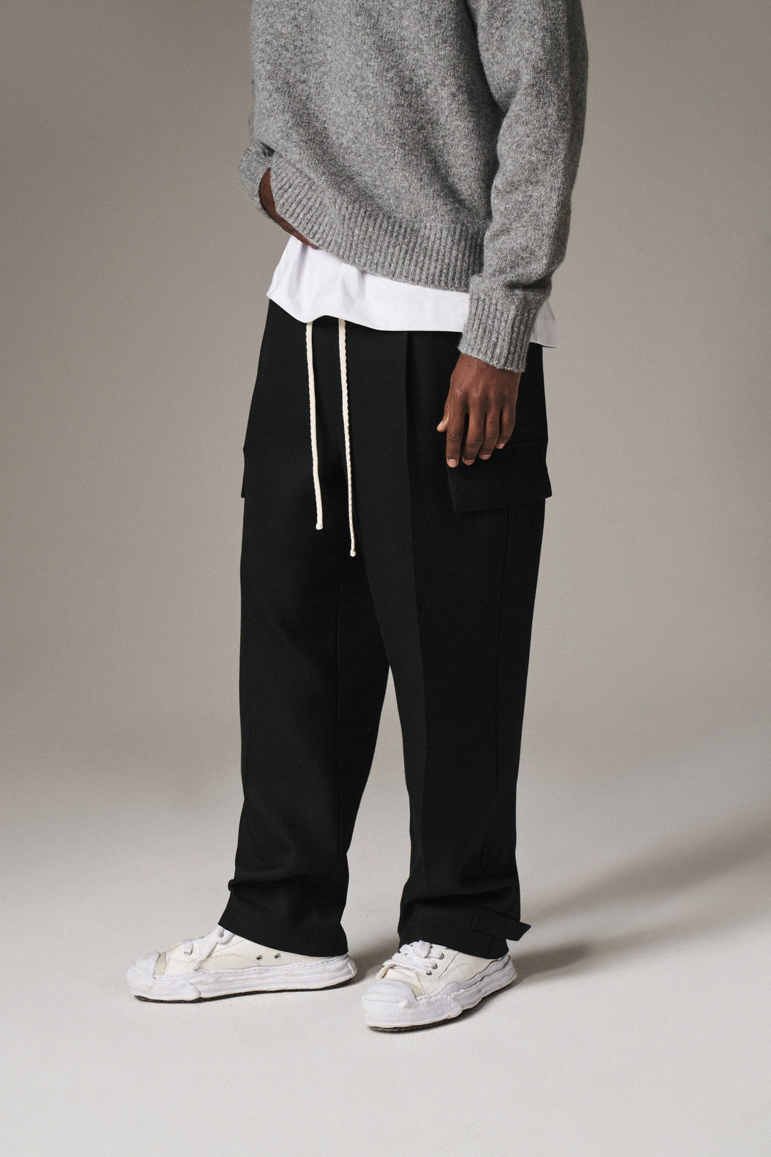 PLEATED WIDE LEG WOOL BLEND TROUSER BLACK
