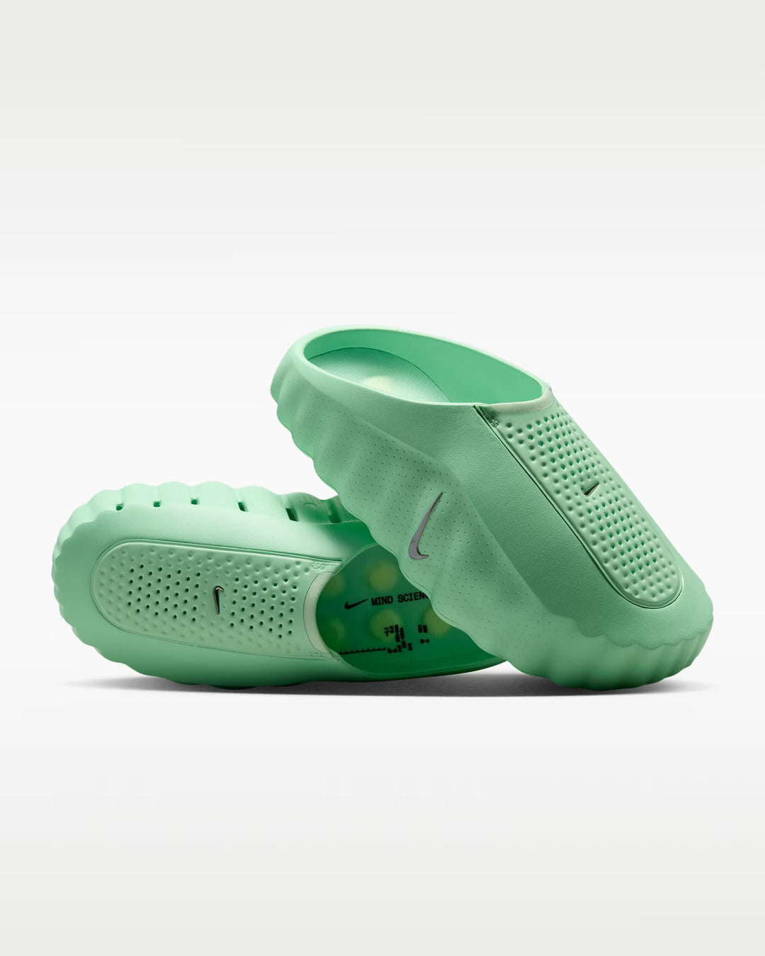 Nike Mind 001 Men's Pregame Mules Cucumber Calm/Black/Barely Volt