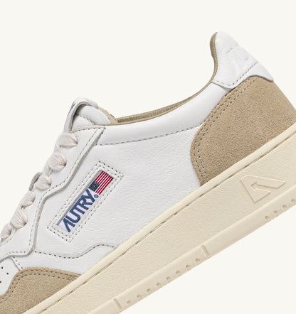AUTRY MEDALIST LOW BEIGE
