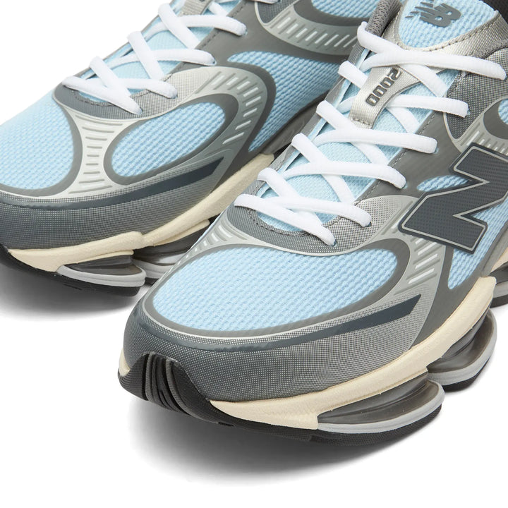 NEW BALANCE 2000 SNEAKER
LIGHT CHROME BLUE