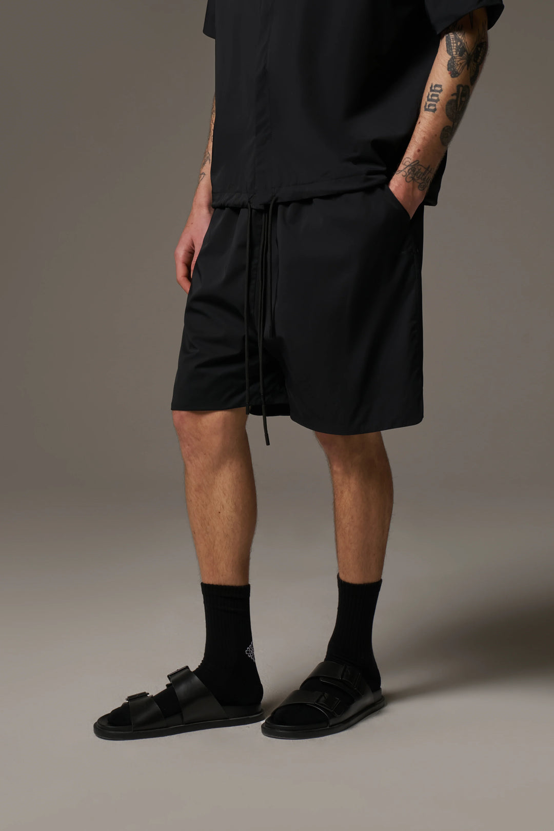 NYLON DRAWCORD SHORTS BLACK