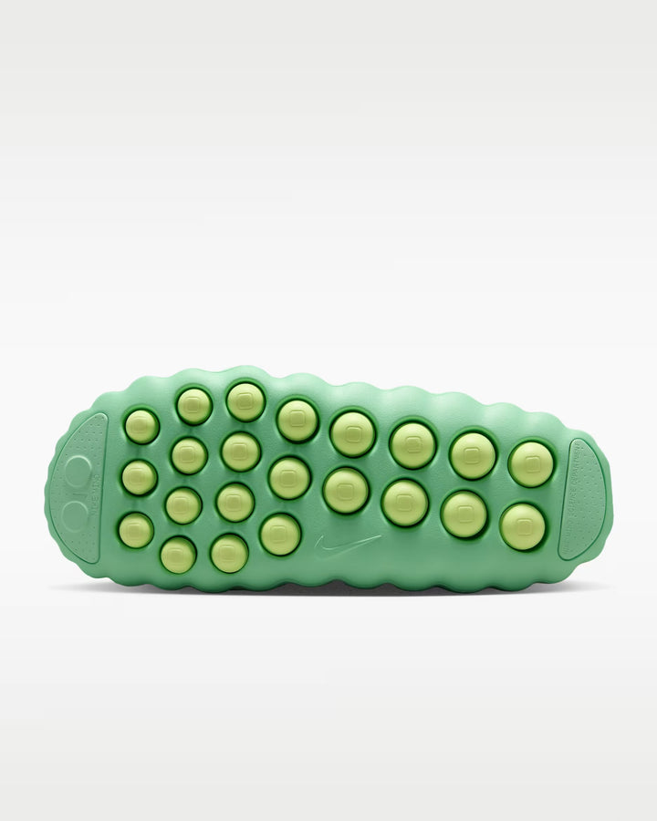 Nike Mind 001 Men's Pregame Mules Cucumber Calm/Black/Barely Volt