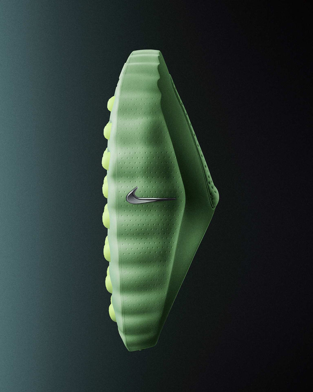 Nike Mind 001 Men's Pregame Mules Cucumber Calm/Black/Barely Volt