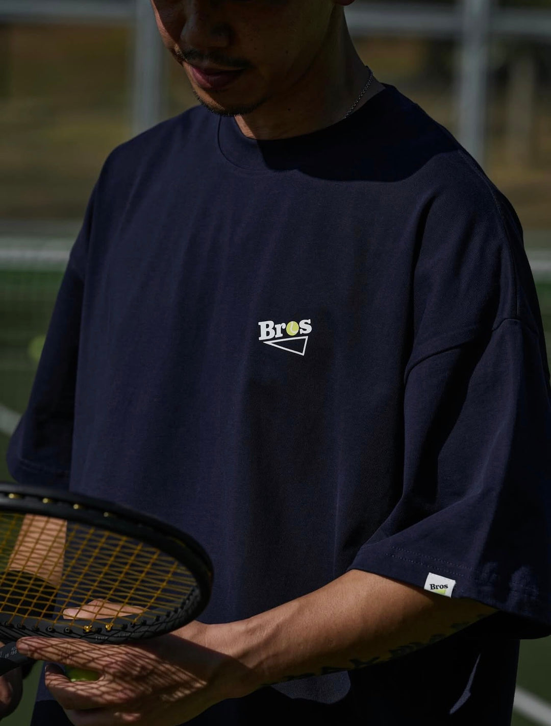 BROSHOOD TENNIS SS26 TEE NAVY