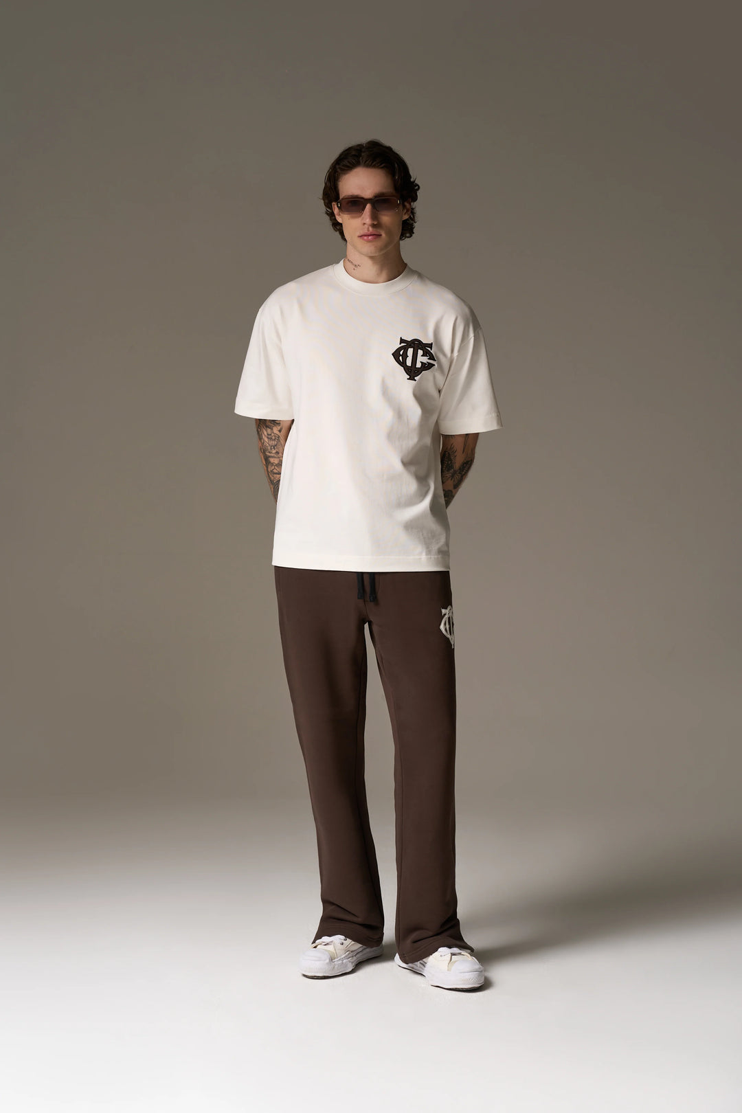 MONOGRAM EMBLEM T-SHIRT OFF WHITE