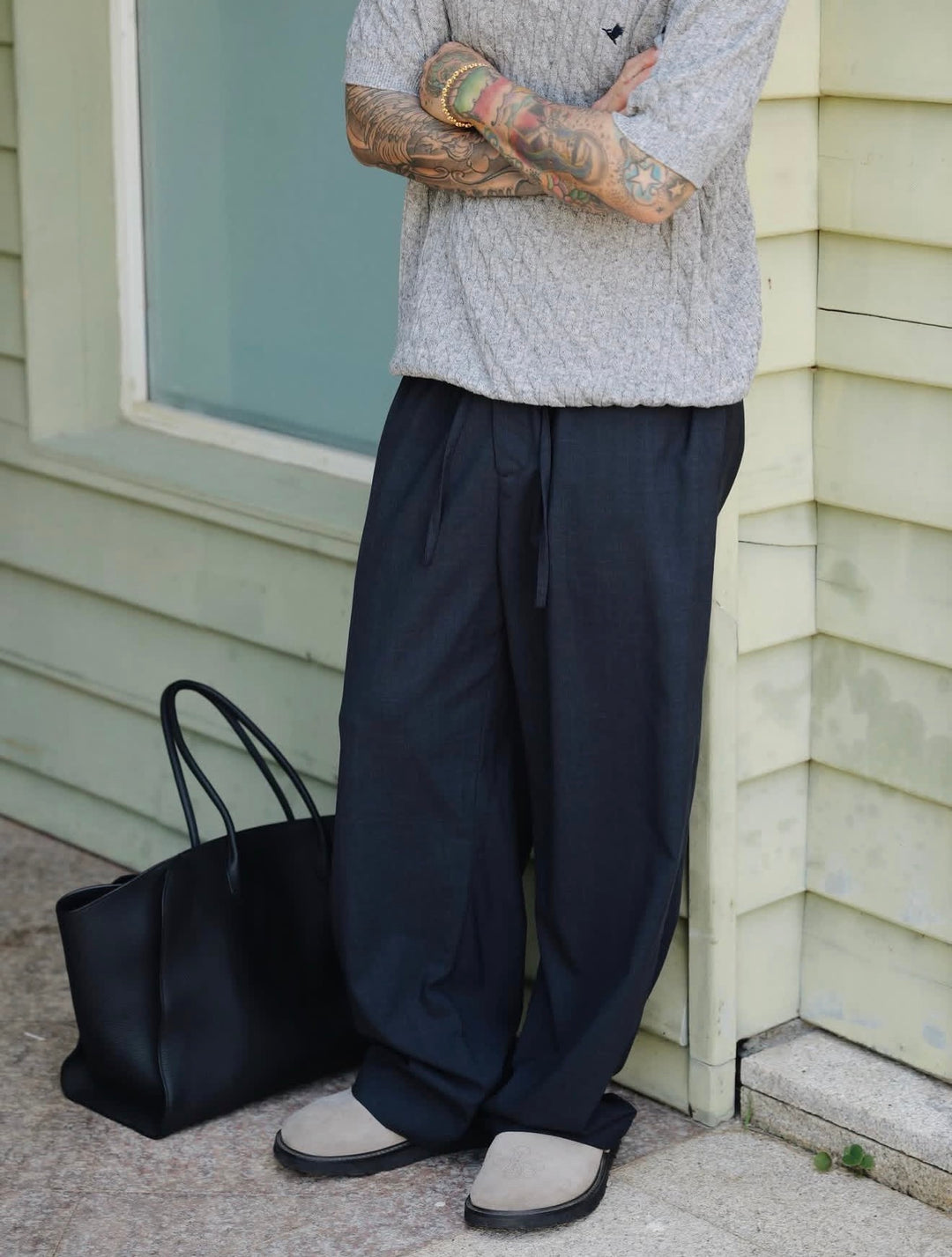 UNBENT JAPANESE WOOL TROUSERS – NAVY