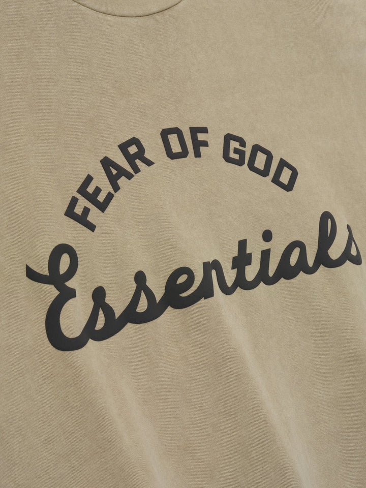 ESSENTIALS Training 90s Tee Faded Dune