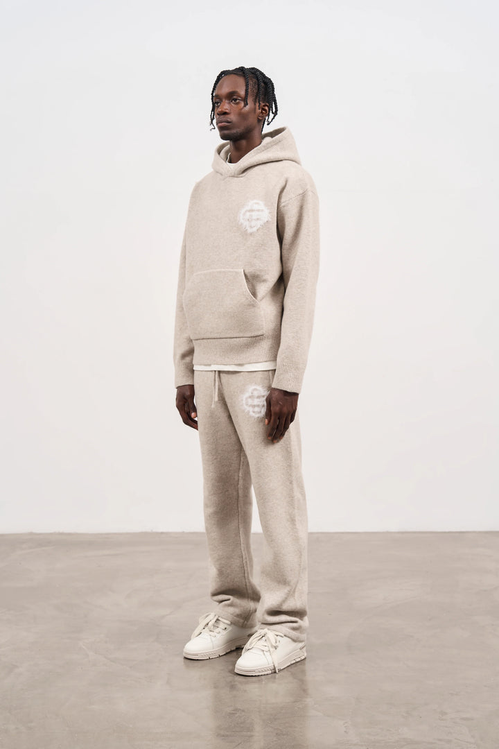 FLUFFY EMBLEM KNITTED HOODIE