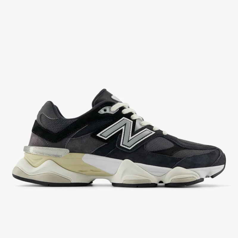 New Balance 9060 BLC