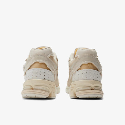 New Balance 2002RDQ