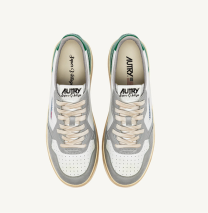 AUTRY SNEAKERS MEDALIST LOW SUPER VINTAGE SNEAKERS IN WHITE GREEN AND GRAY