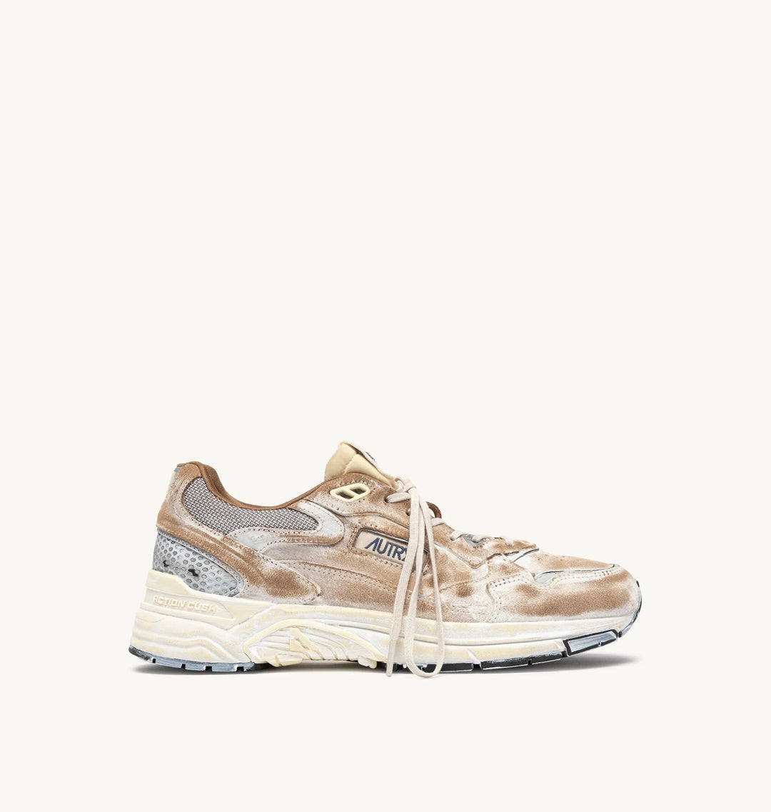 AUTRY SNEAKERS HYPERWAY SUPER VINTAGE SNEAKERS IN MILKSHAKE AND SILVER SUEDE HVLM - JB02