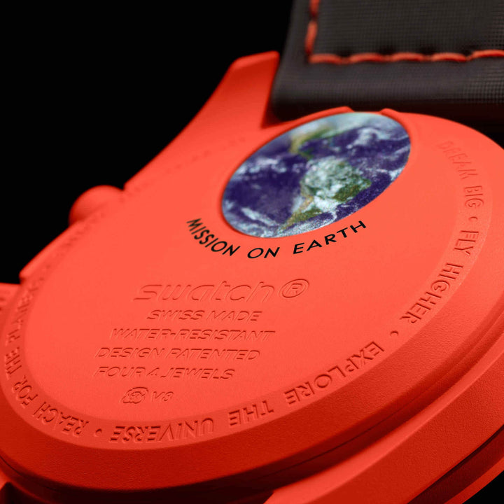 Omega X Swatch MISSION ON EARTH - LAVA שעון אומגה בשיתוף פעולה עם סווטש