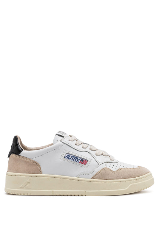 AUTRY MEDALIST LOW WHITE