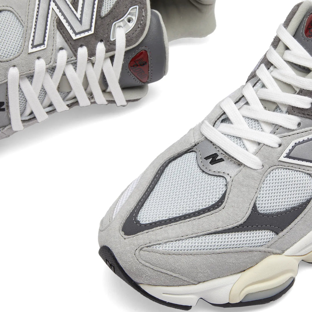 New Balance 9060 GRY