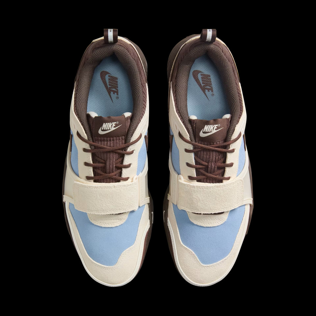 Zoom Field Jaxx Pale Ivory and Leche Blue