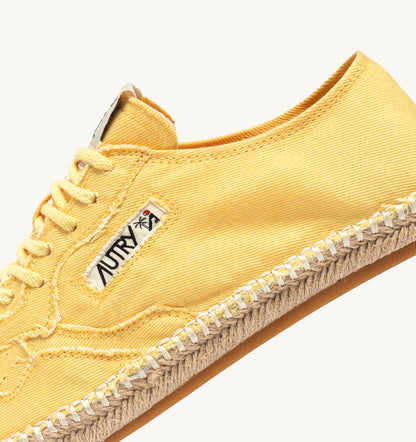 AUTRY SANDY ESPADRILLES IN PASTEL YELLOW CANVAS