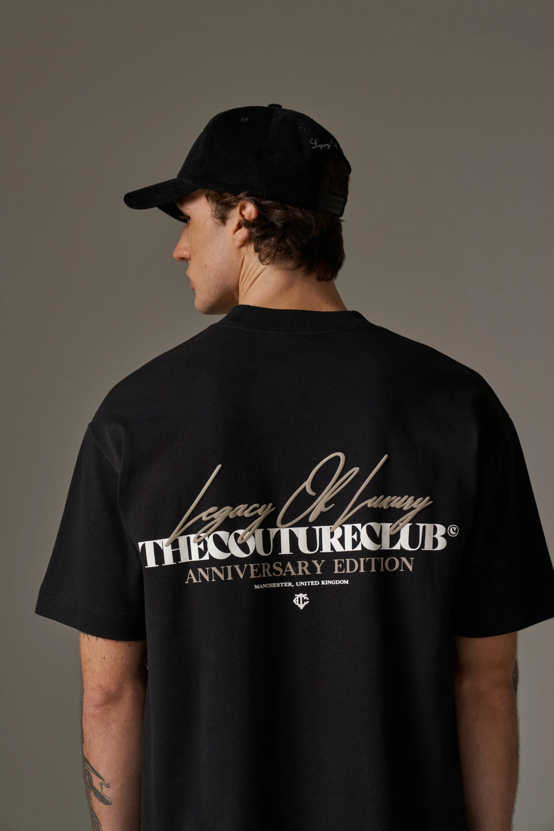 LEGACY OF LUXURY T-SHIRT BLACK