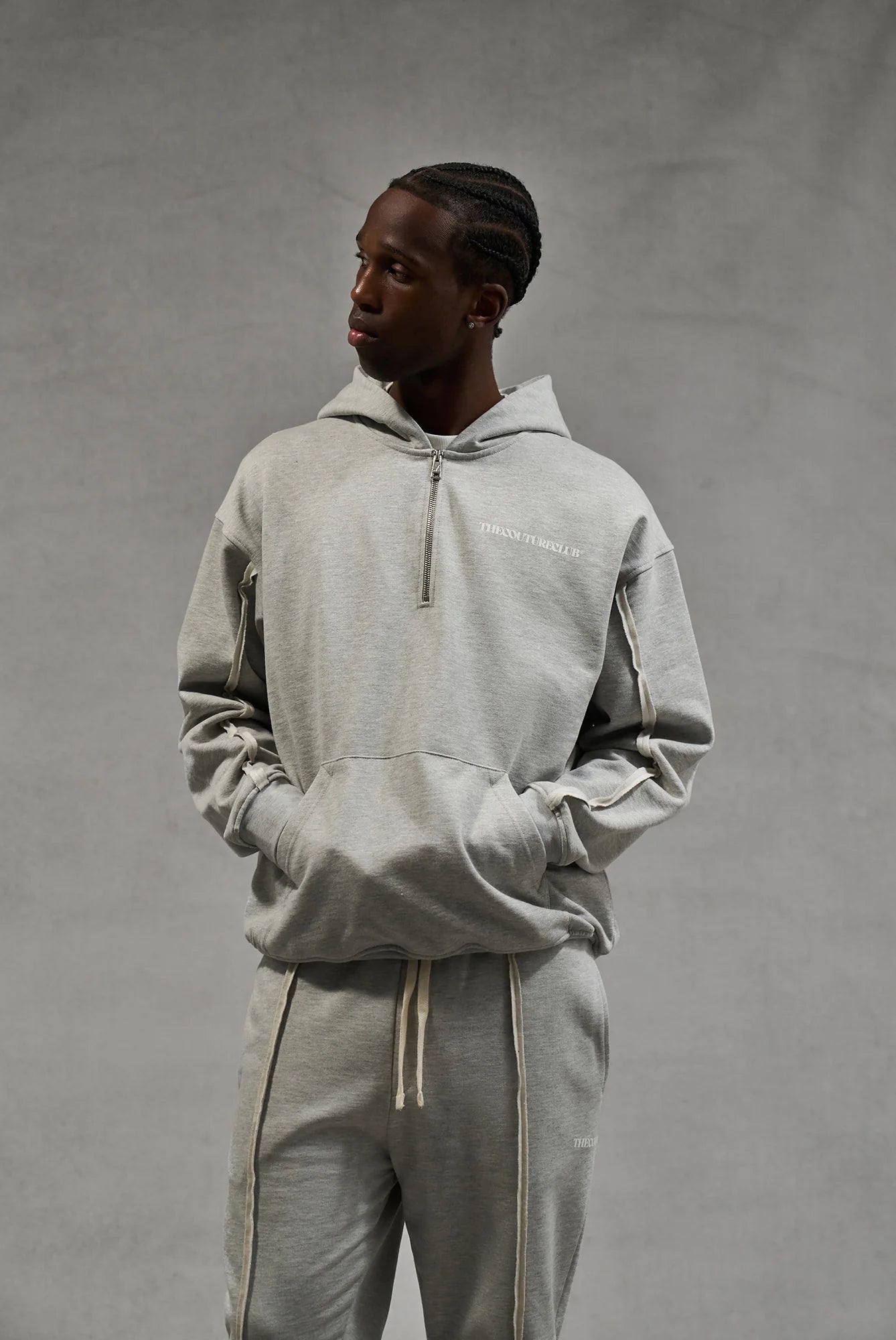 RAW SEAM QUARTER ZIP HOODIE