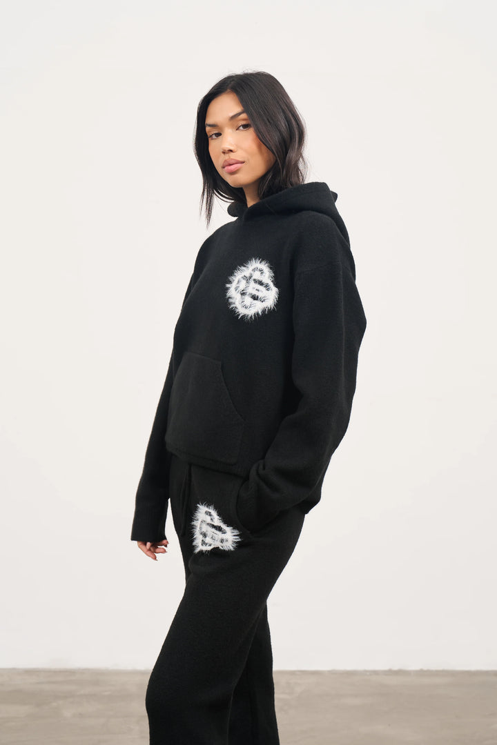 FLUFFY EMBLEM KNITTED HOODIE