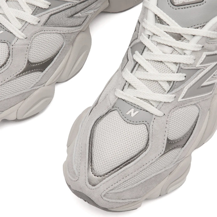 NEW BALANCE U9060ERG SNEAKER
GREY