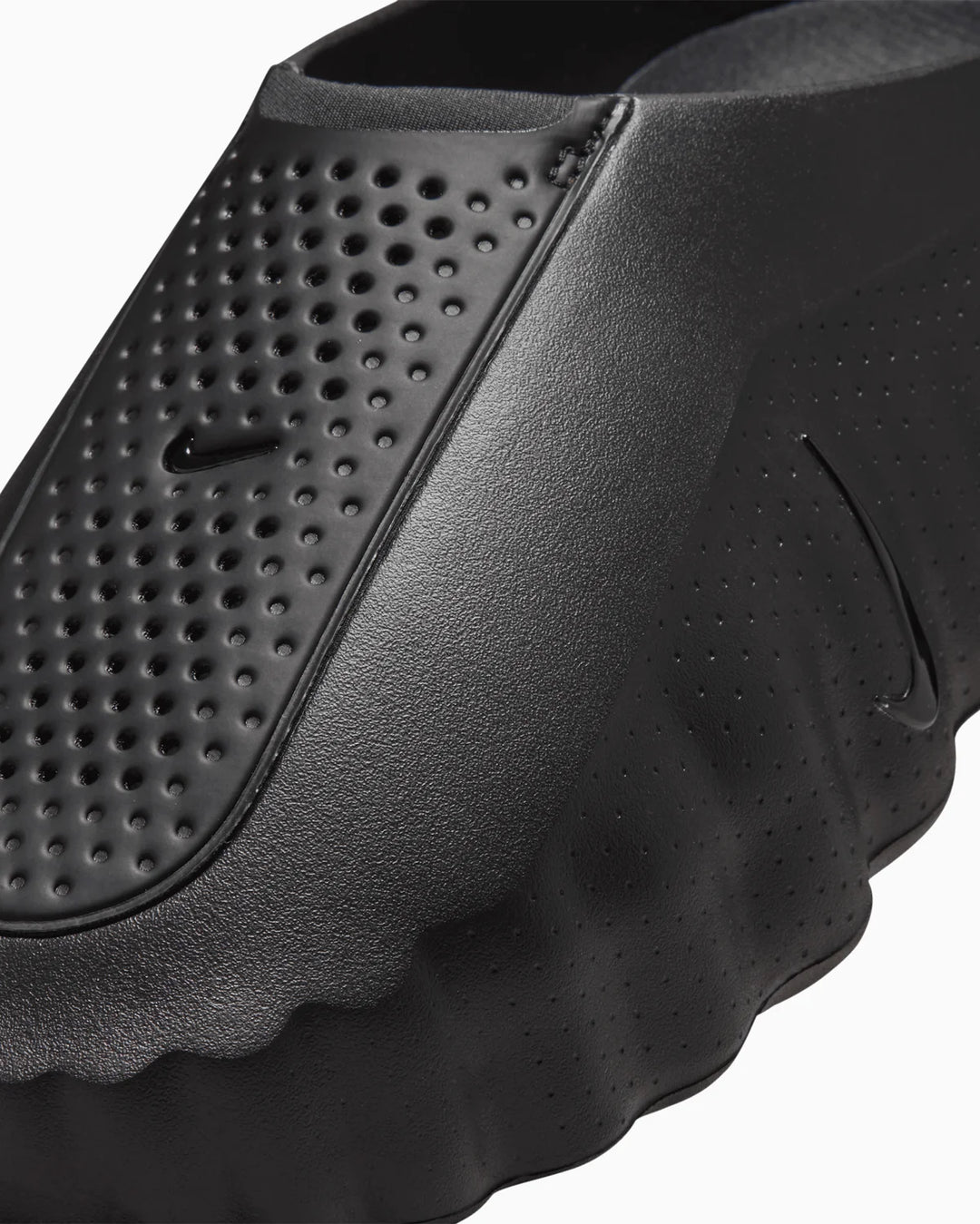 Nike Mind 001 "Triple Black"