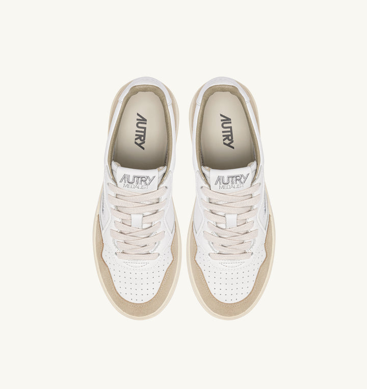 AUTRY MEDALIST LOW BEIGE