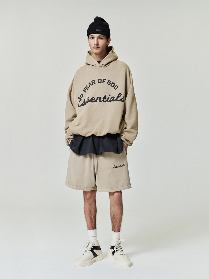 ESSENTIALS Training Classic Sweatshort Faded Dune