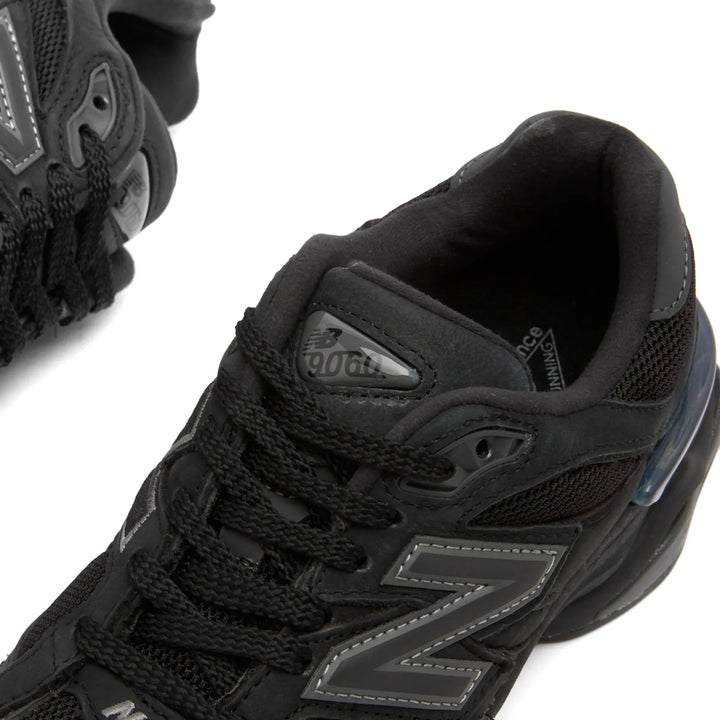 NEW BALANCE U9060ZGE SNEAKERS
BLACK
