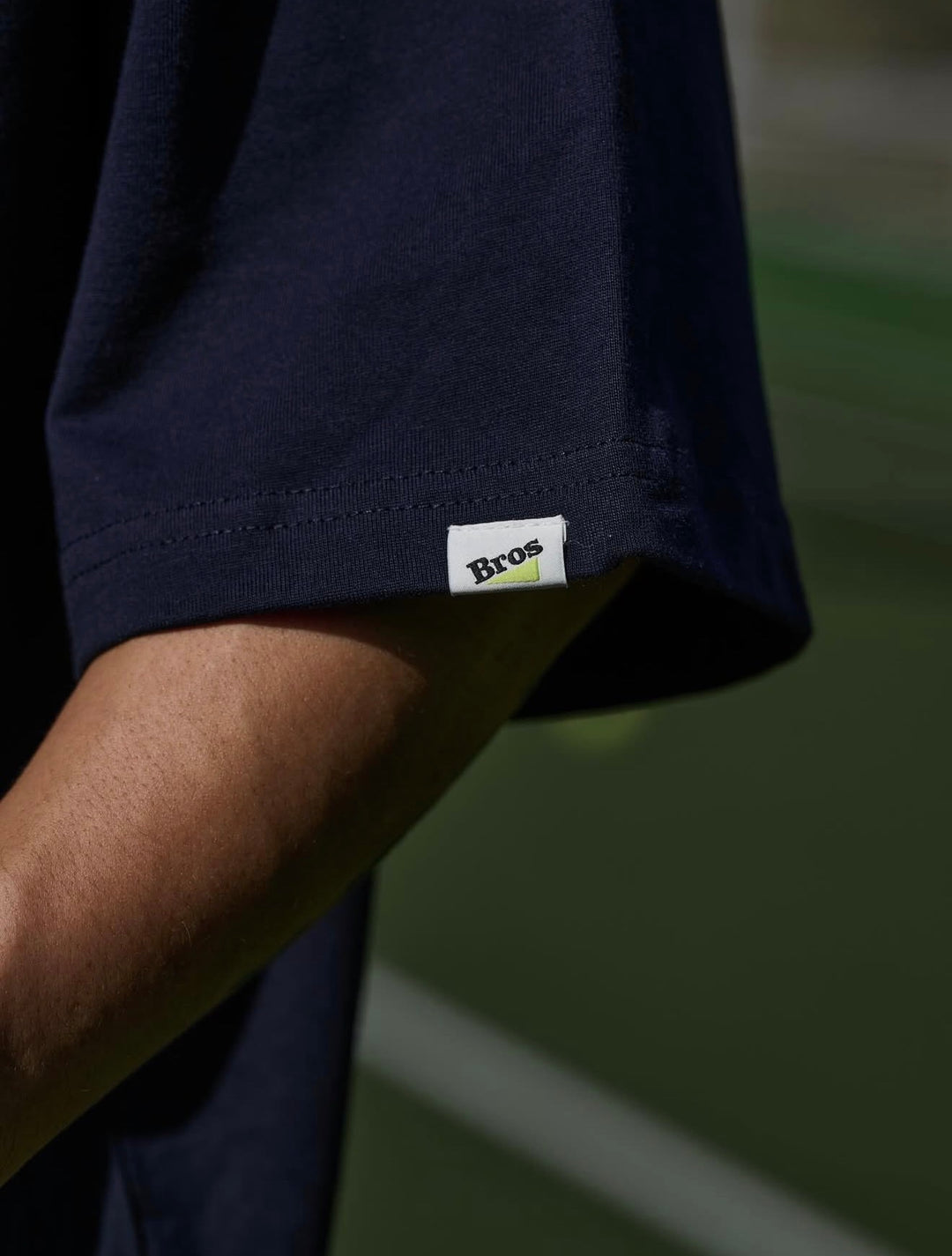 BROSHOOD TENNIS SS26 TEE NAVY