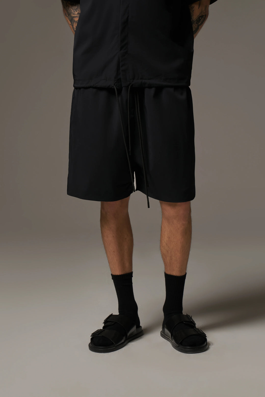 NYLON DRAWCORD SHORTS BLACK